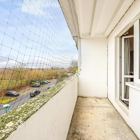 1 Bedroom Cozy In