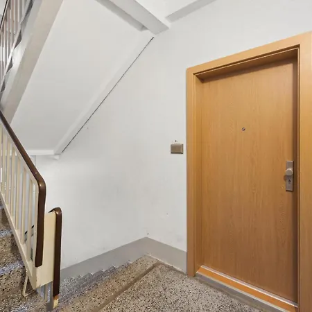 1 Bedroom Cozy In Appartamento *